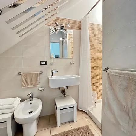 La Piazzetta - 陶尔米纳